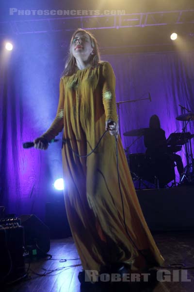 AUSTRA - 2017-03-31 - PARIS - Le Trianon - 